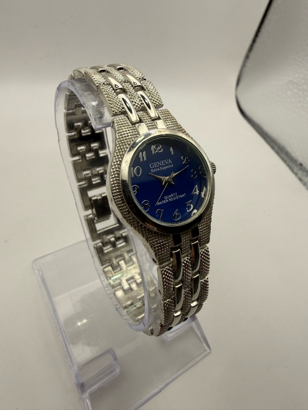 Geneva His & Hers Quartz Movement Watch Set Silver with Blue Dial (New Battery) - Picture 10 of 14